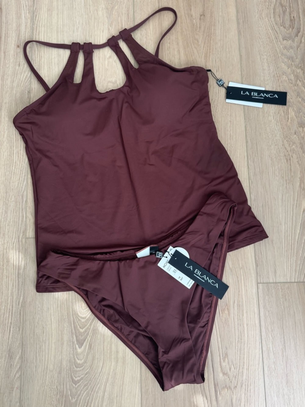 La Blanca Keyhole Underwire Tankini Swim Top & Island Goddess Ruched Bottoms 14